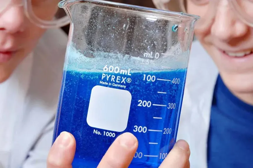 Cómo limpiar material de vidrio de laboratorio: guía práctica y consejos